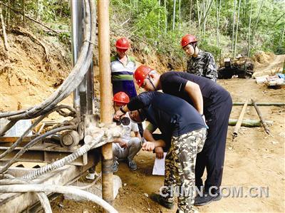 抢抓机遇 厚积薄发——记江西省地调院基础所大宗矿产勘查中心